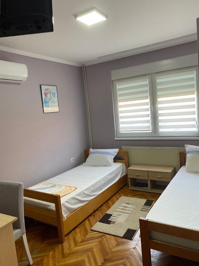 Appartement avec 2 chambre Ni Extérieur photo