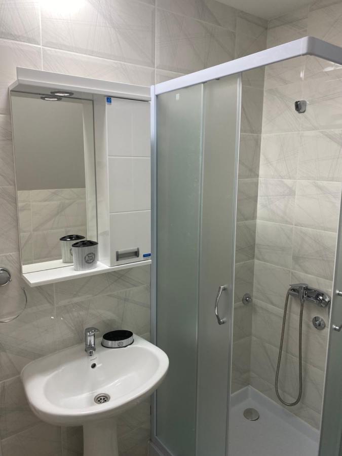 Appartement avec 2 chambre Ni Extérieur photo