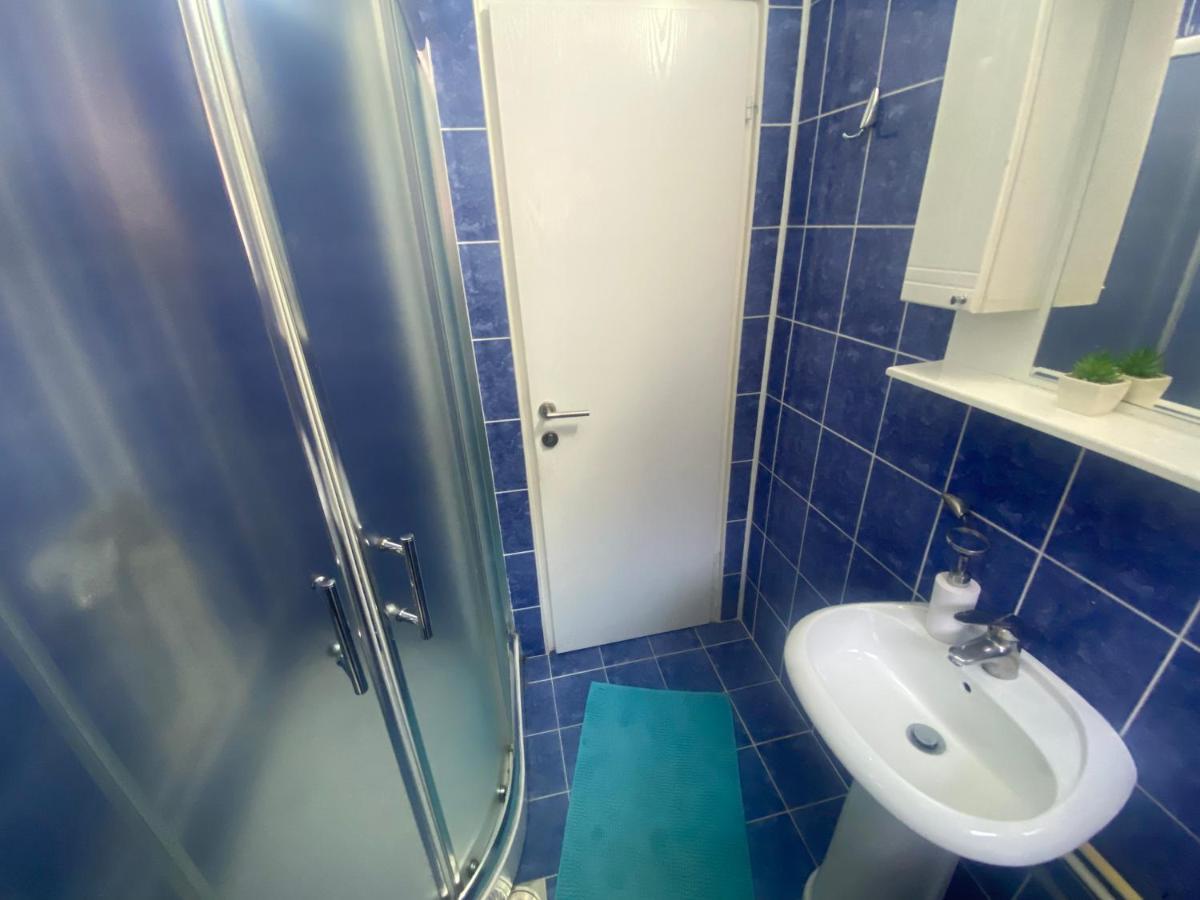Appartement avec 2 chambre Ni Extérieur photo