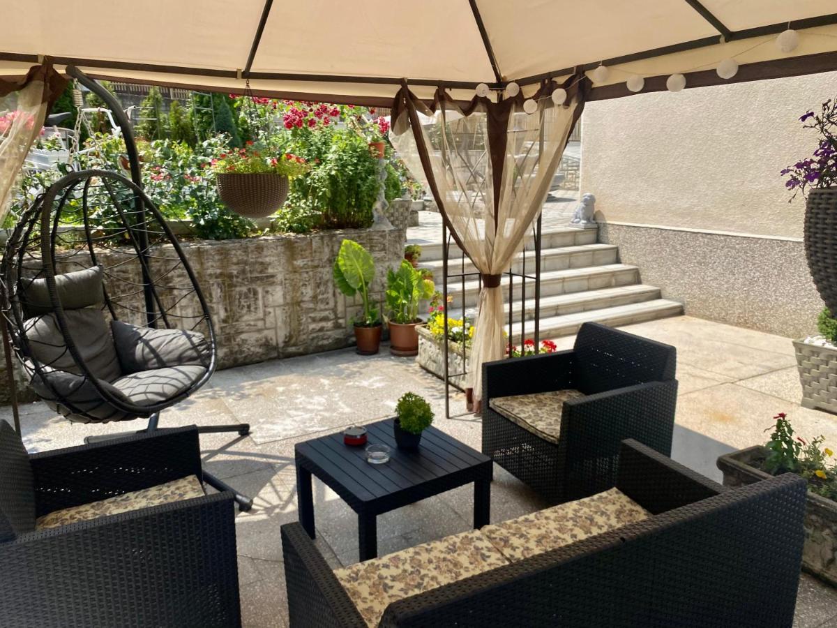 Appartement avec 2 chambre Ni Extérieur photo