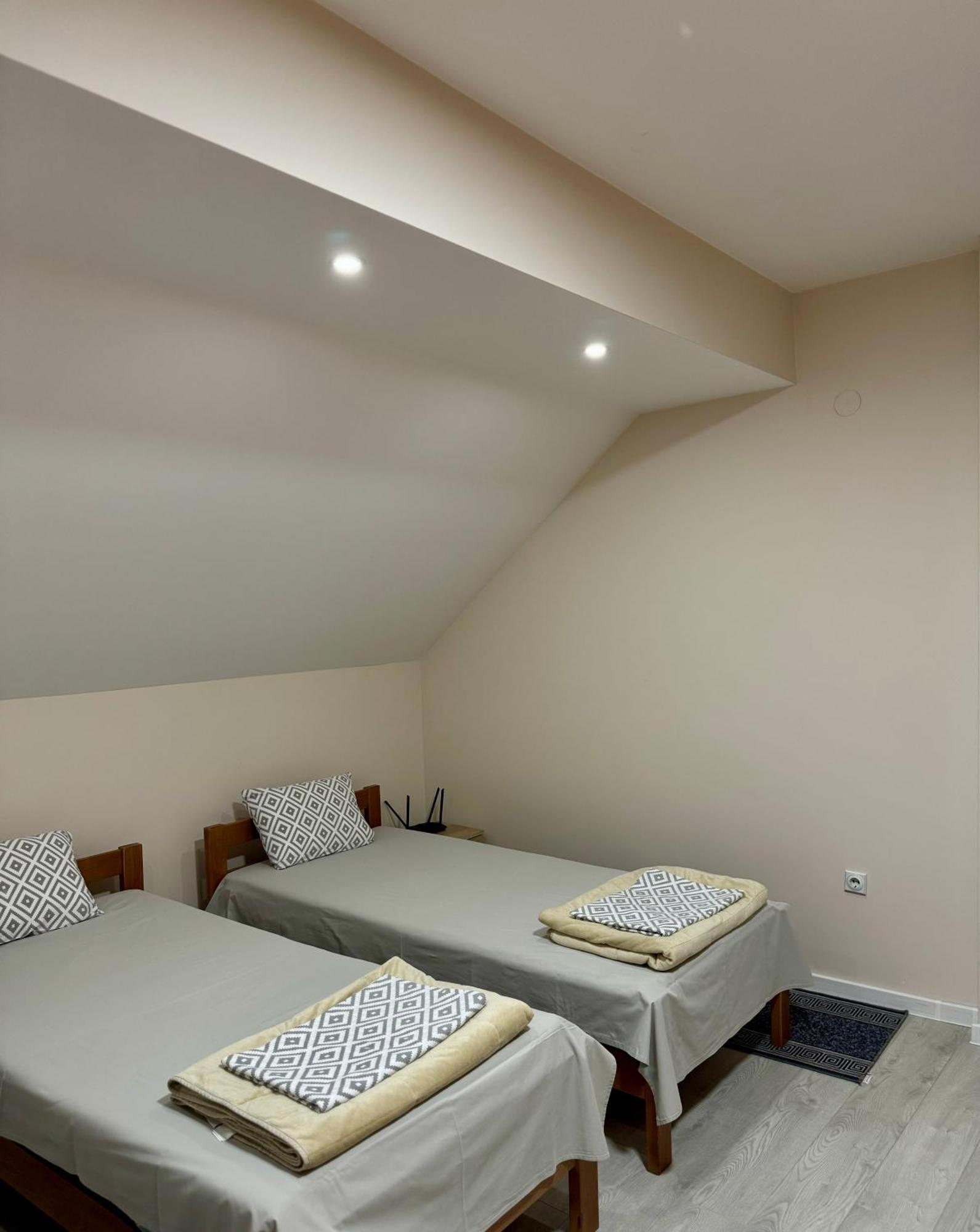 Appartement avec 2 chambre Ni Extérieur photo