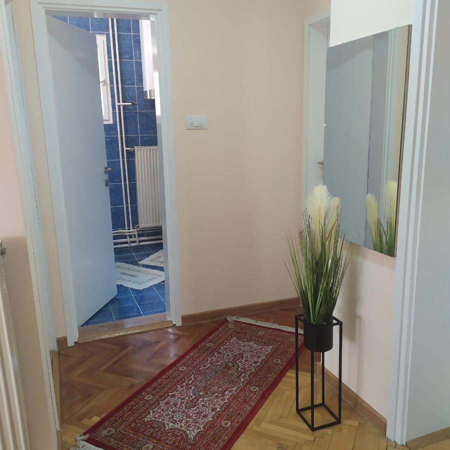 Appartement avec 2 chambre Ni Extérieur photo